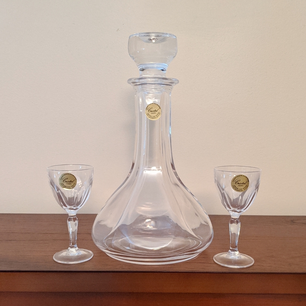 Vintage Paul Sebastian 3 piece liquor set